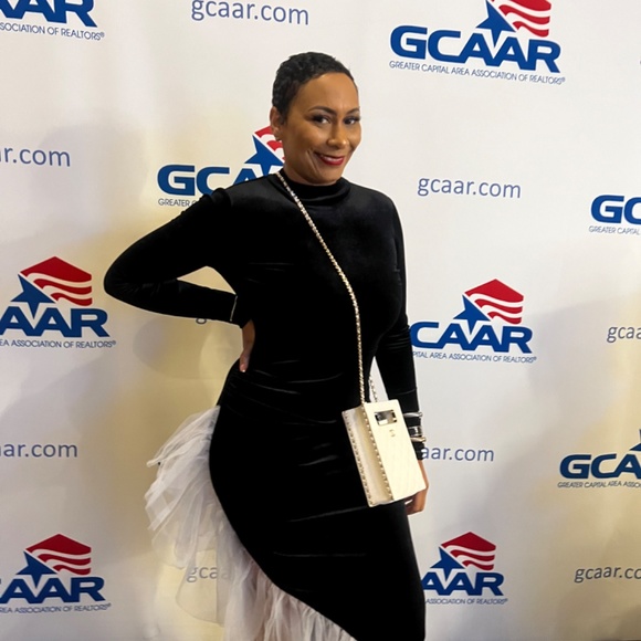 Scan me - Picture 5 of 8